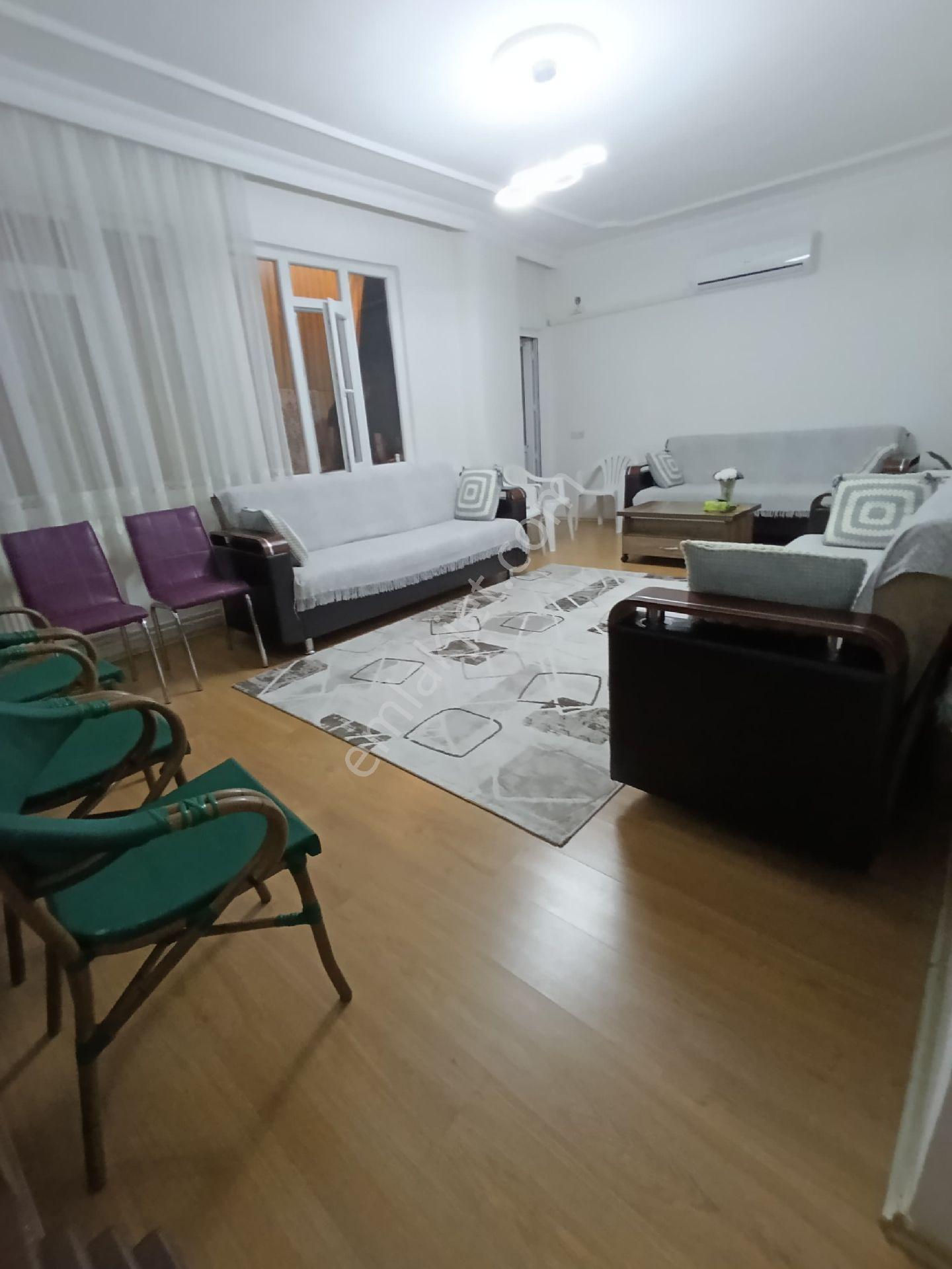 Serik Çarşı Merkezde 3.;kat Doğalgazlı 3+1 Daire