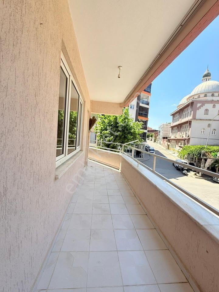 Yıldıztepe Mahallesinde 3+1 Kiralık Geniş Daire