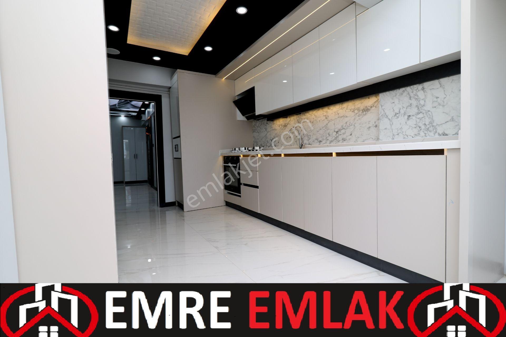 Emre Emlak'tan Selçuklu'da Katta Full Yapılı Köşe Cephe 3+1 Satılık Daire