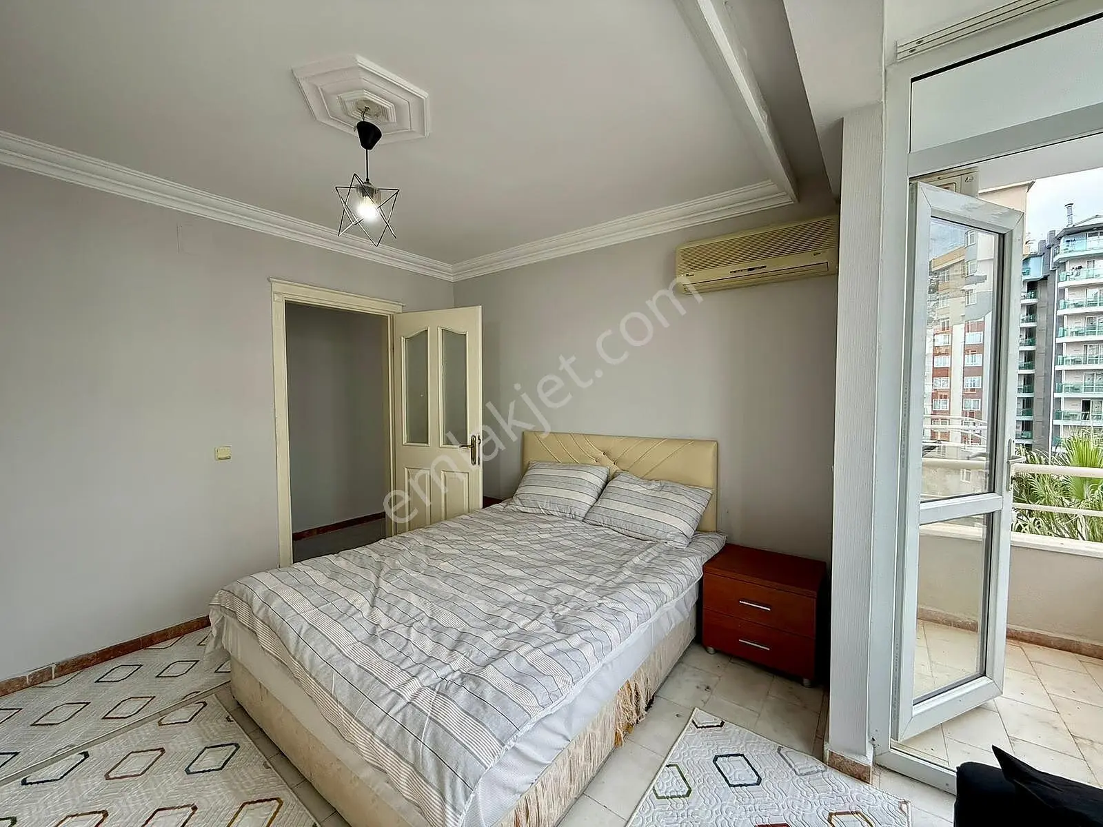 Alanya'da Havuzlu Sitede Tam Eşyalı Kiralık Daire | Tekce - Görsel 4