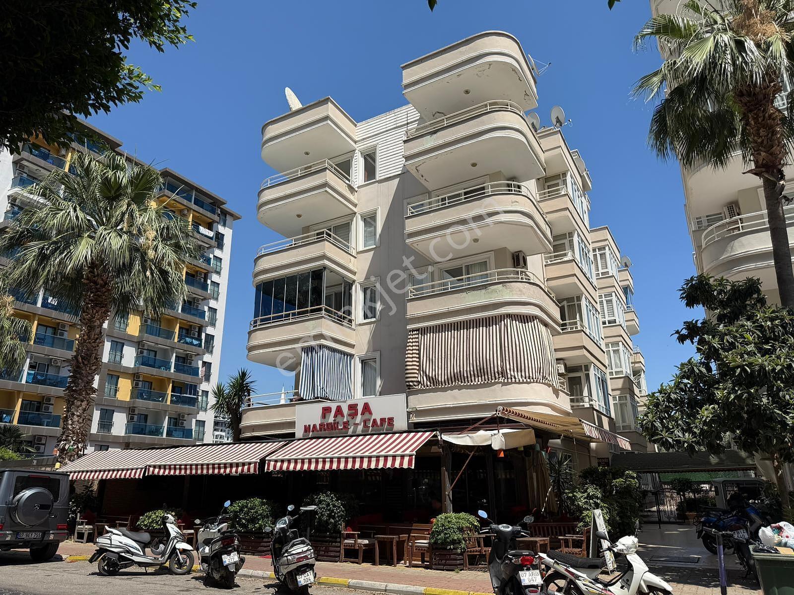 Alanya'da Havuzlu Sitede Tam Eşyalı Kiralık Daire | Tekce - Görsel 8