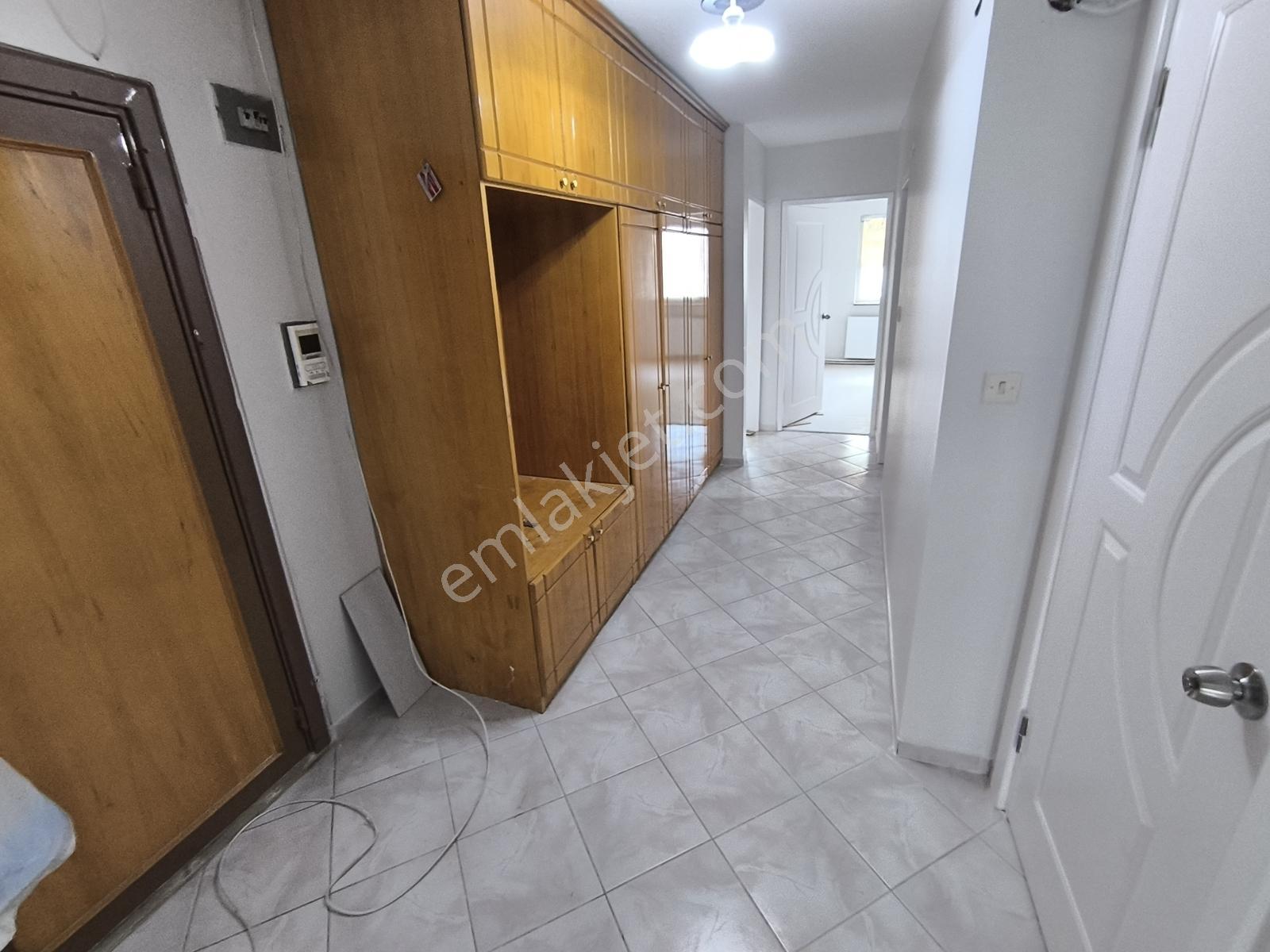 Ataşehir Türk İş Blk.çıft Cephelı Boyalı 2+1 Temiz Kiralık Daire - Görsel 23