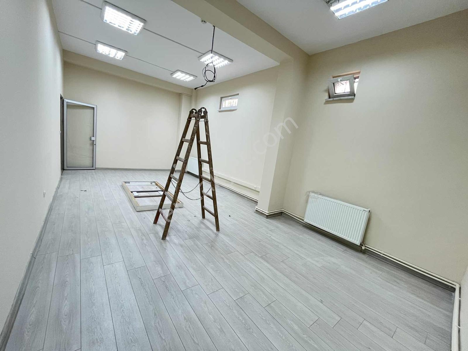 İmren Gayrimenkulden Sefaköy Merkezde 200 M2 Yeni Bina Düz Ayak - Görsel 8