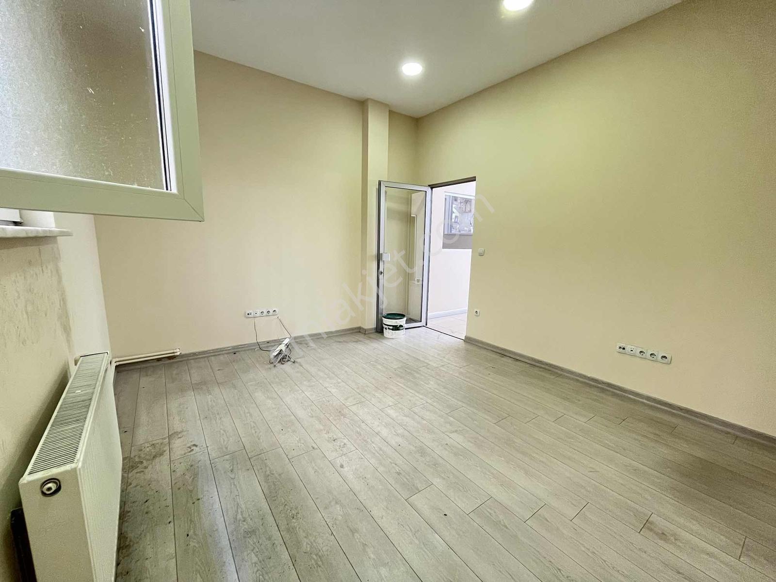 İmren Gayrimenkulden Sefaköy Merkezde 200 M2 Yeni Bina Düz Ayak - Görsel 25