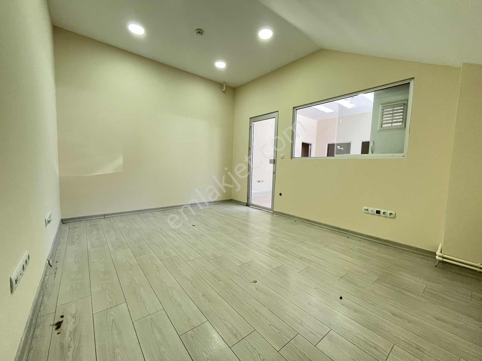 İmren Gayrimenkulden Sefaköy Merkezde 200 M2 Yeni Bina Düz Ayak - Görsel 28