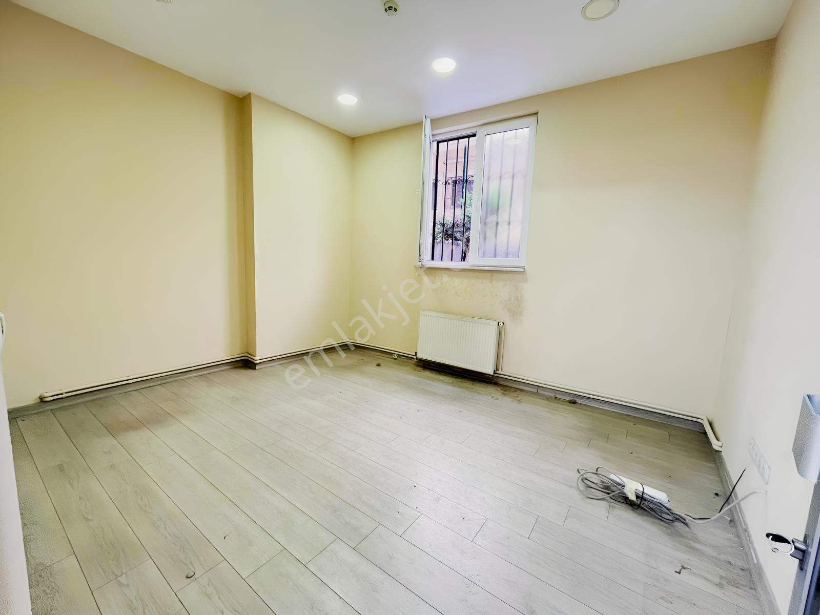 İmren Gayrimenkulden Sefaköy Merkezde 200 M2 Yeni Bina Düz Ayak - Görsel 30