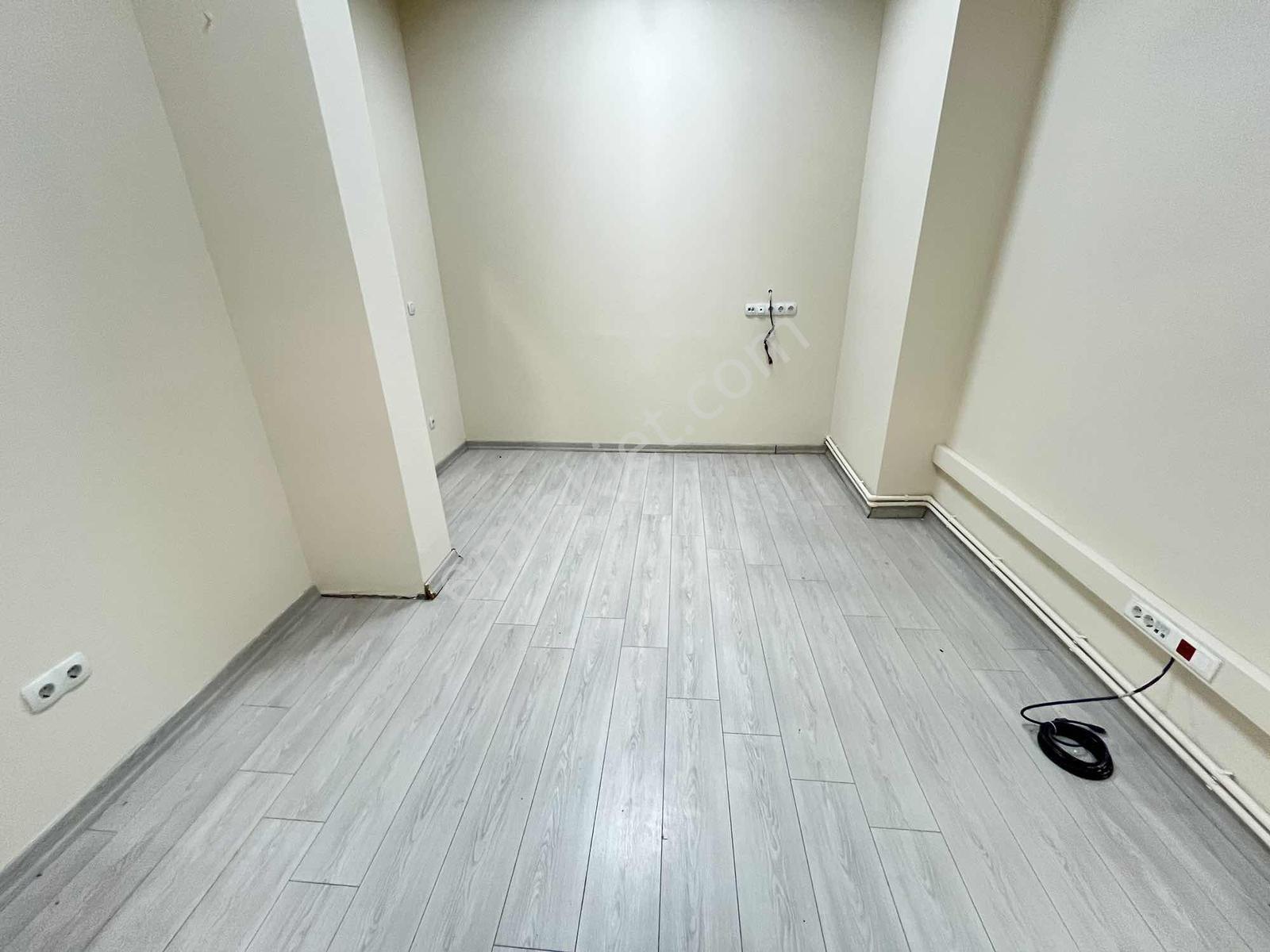 İmren Gayrimenkulden Sefaköy Merkezde 200 M2 Yeni Bina Düz Ayak - Görsel 20