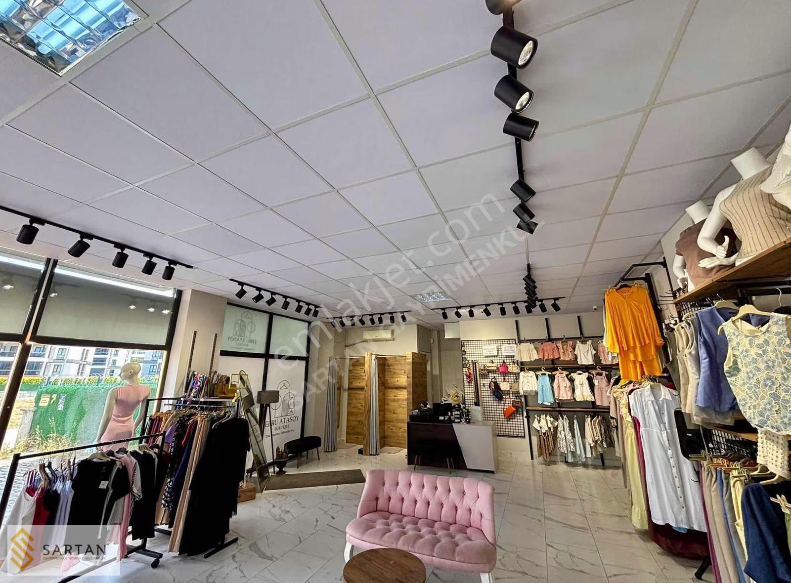 Balkan Bulvara Cephe Devren Kiralık Kadın Butik Dükkanı - Görsel 11