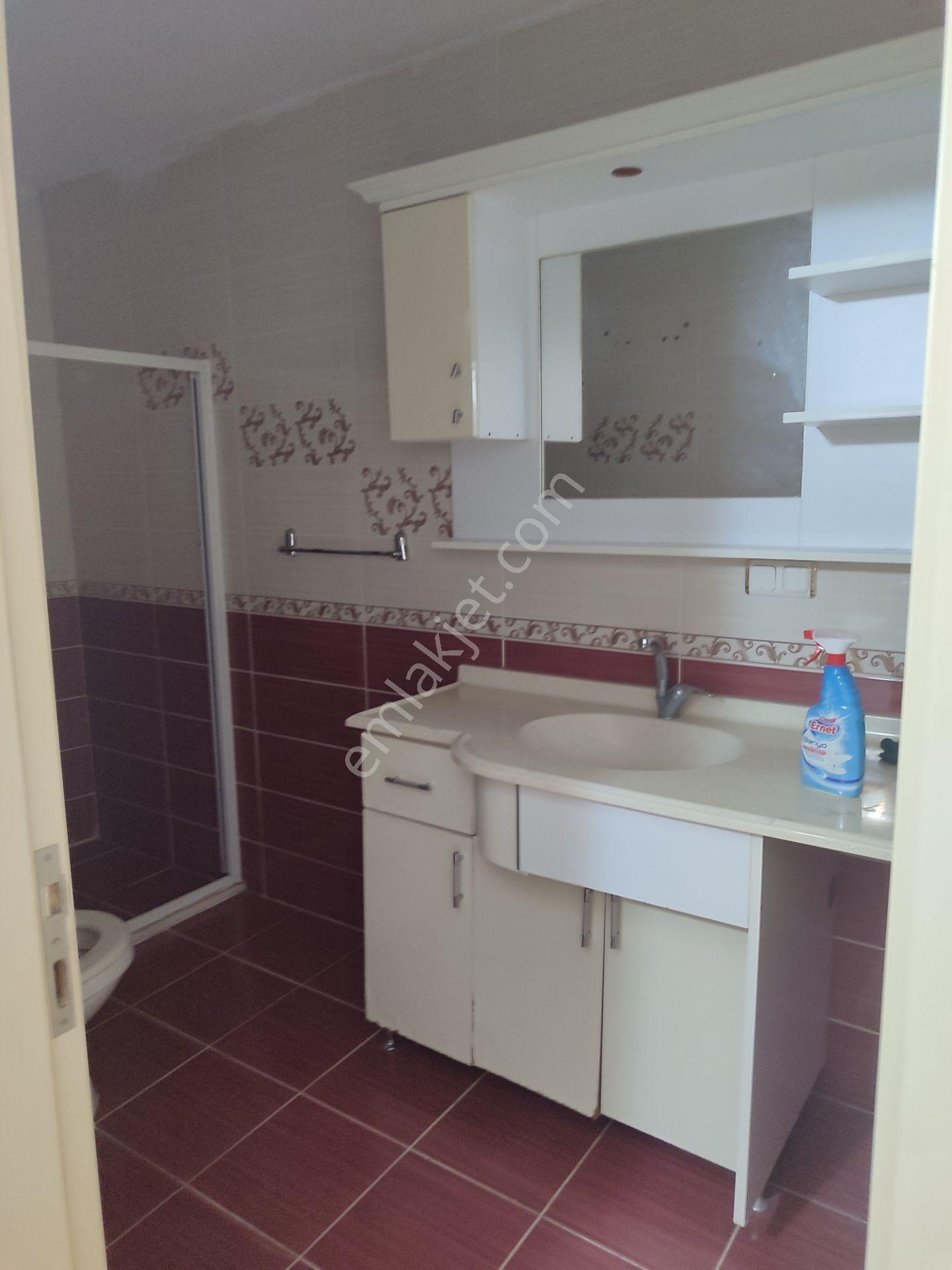 Kemalpaşanın Merkezinde Acil Satılık 4+1 Doğalgazlı Daire - Görsel 11