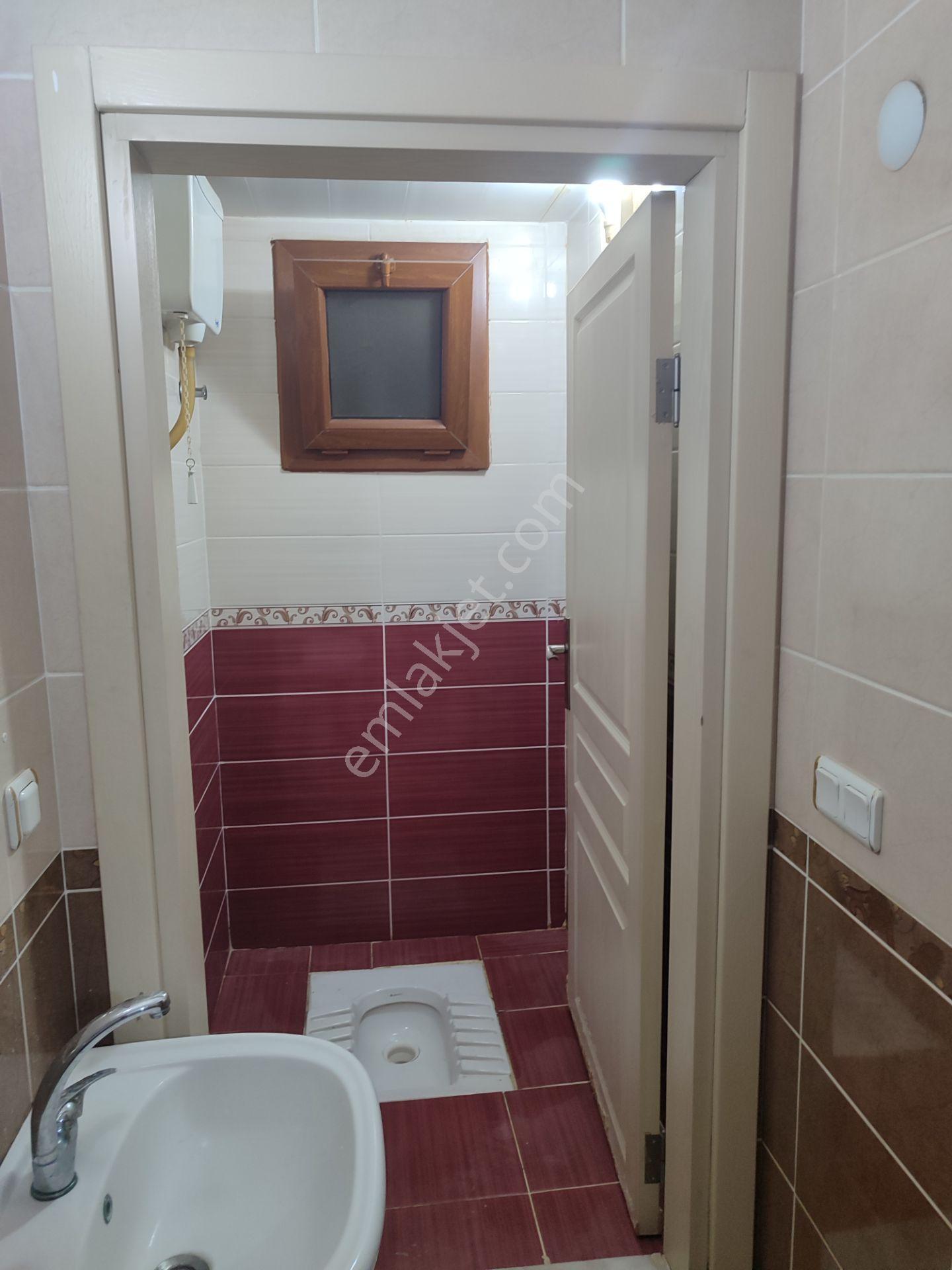 Kemalpaşanın Merkezinde Acil Satılık 4+1 Doğalgazlı Daire - Görsel 13