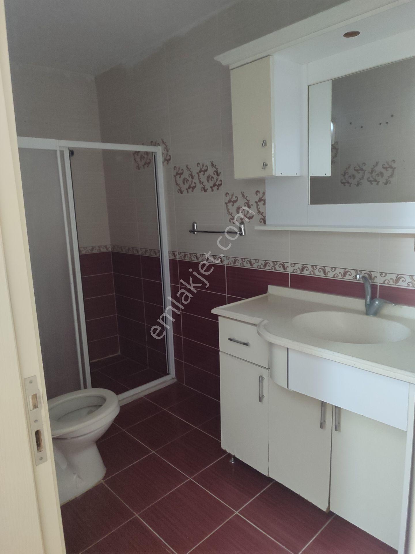 Kemalpaşanın Merkezinde Acil Satılık 4+1 Doğalgazlı Daire - Görsel 12