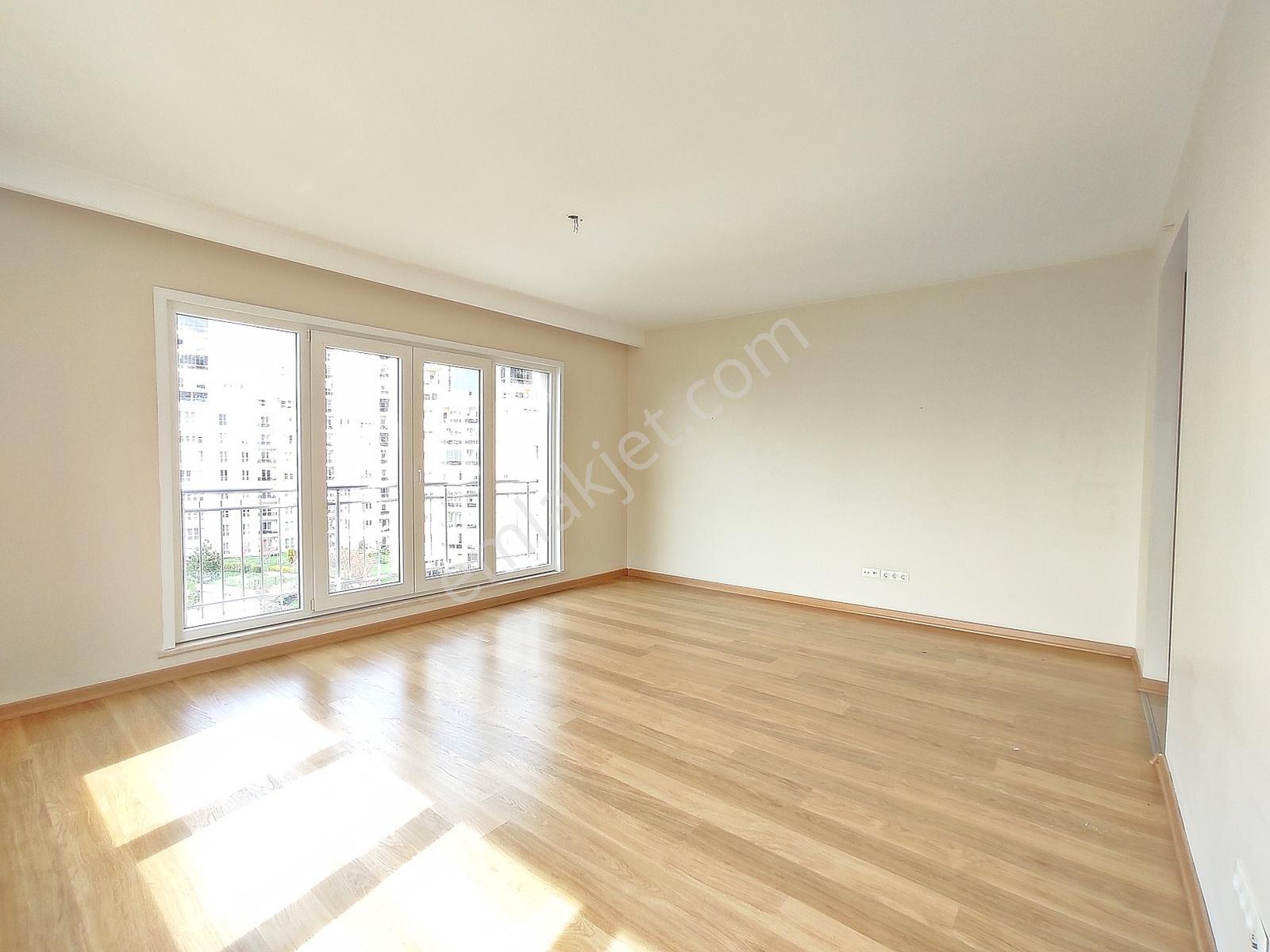 Coldwell Banker Major Nish Adalar Sitesi 2+1a Satılık Lüks Daire - Görsel 15
