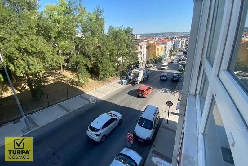 Cadde Üzeri Arakat 3+1 Satılık Daire