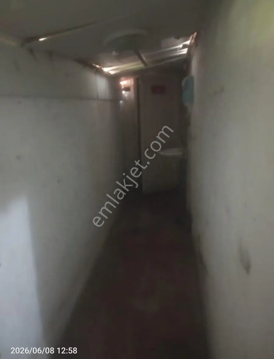 Alemdar Mh Kiralık 2+1 Depo - Görsel 5
