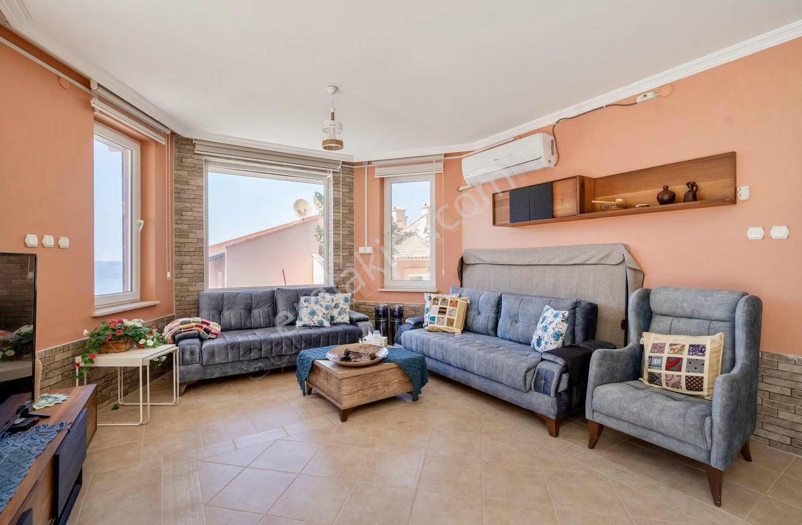 Mudanya'da Denize Sıfır Altınışık Villa Sitesinde Özel Villa - Görsel 34