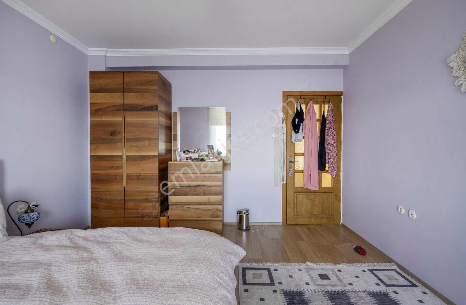 Mudanya'da Denize Sıfır Altınışık Villa Sitesinde Özel Villa - Görsel 31