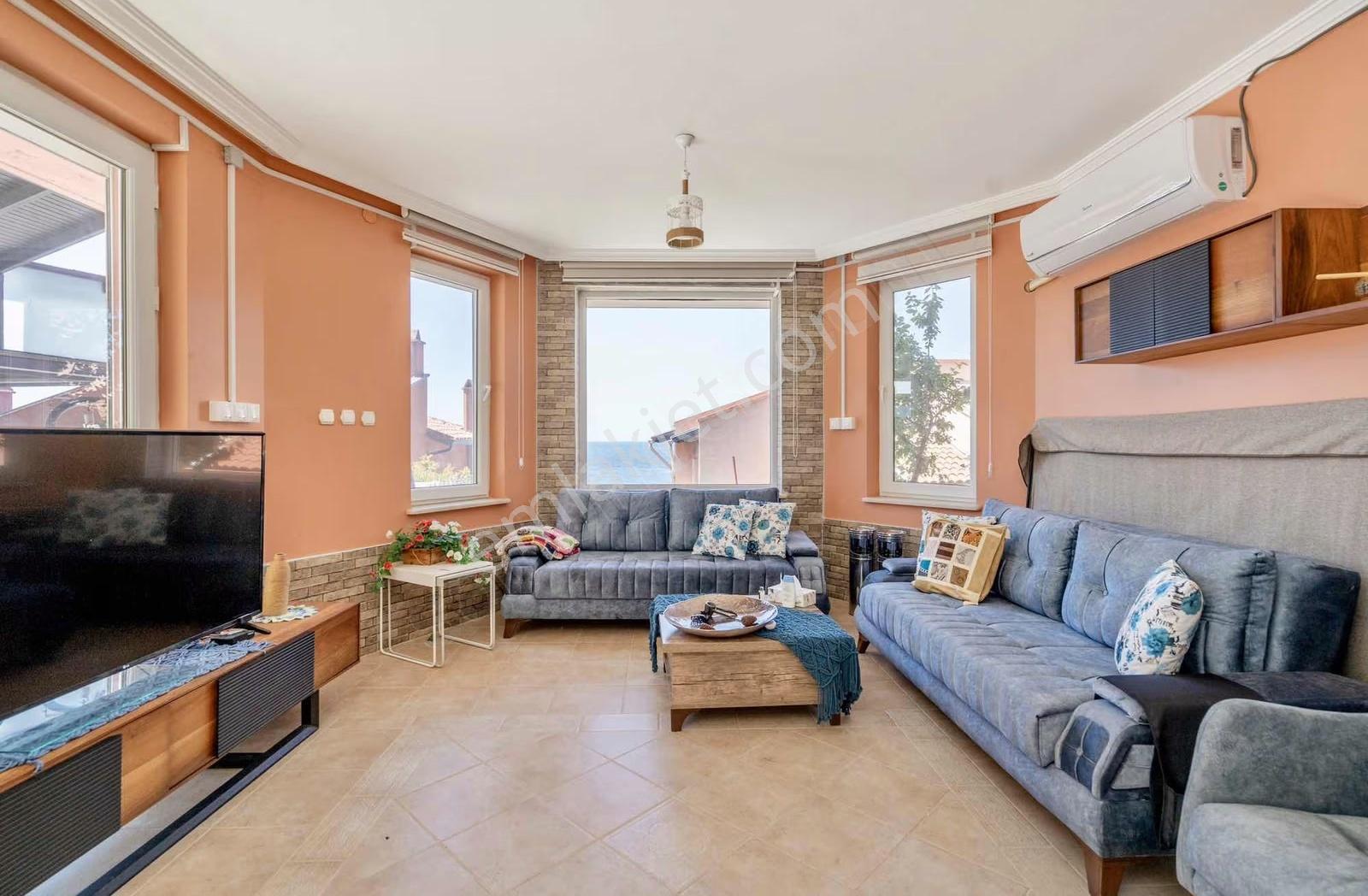 Mudanya'da Denize Sıfır Altınışık Villa Sitesinde Özel Villa - Görsel 28