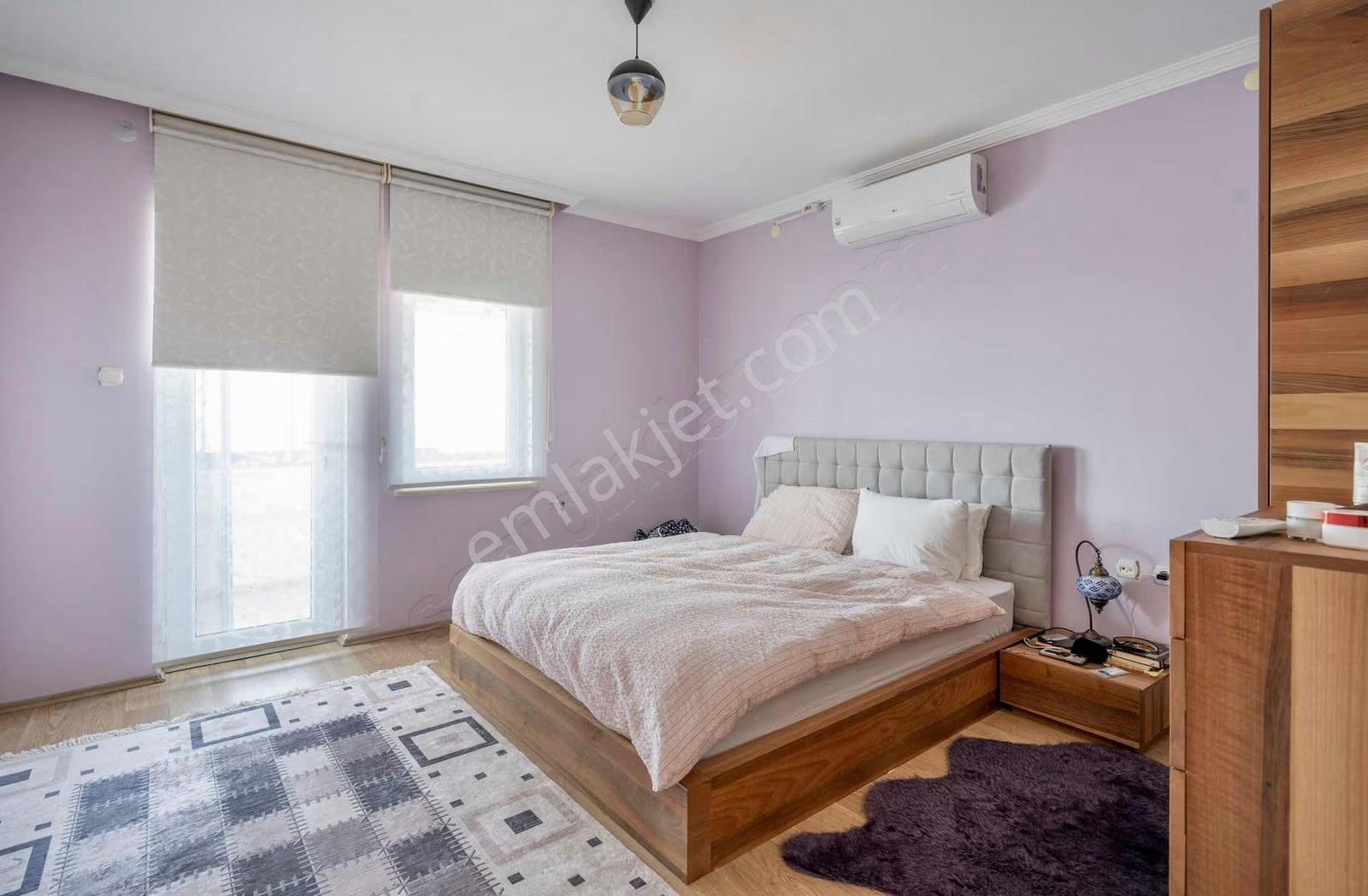 Mudanya'da Denize Sıfır Altınışık Villa Sitesinde Özel Villa - Görsel 24