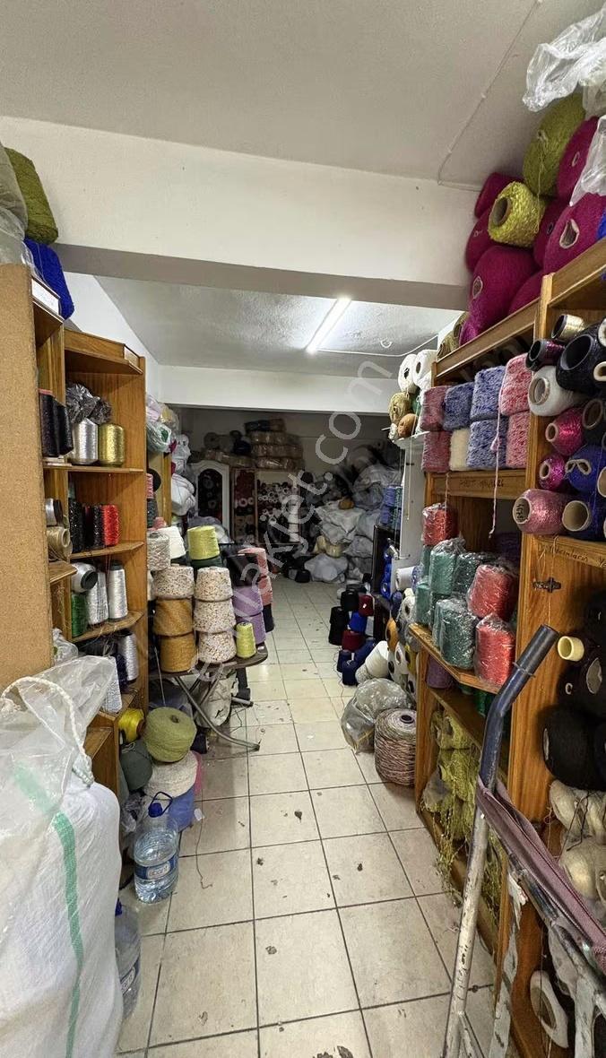 Bayrampaşa Orta Mah. Satılık 90m² Dükkan - Takasa Uygun - Görsel 5