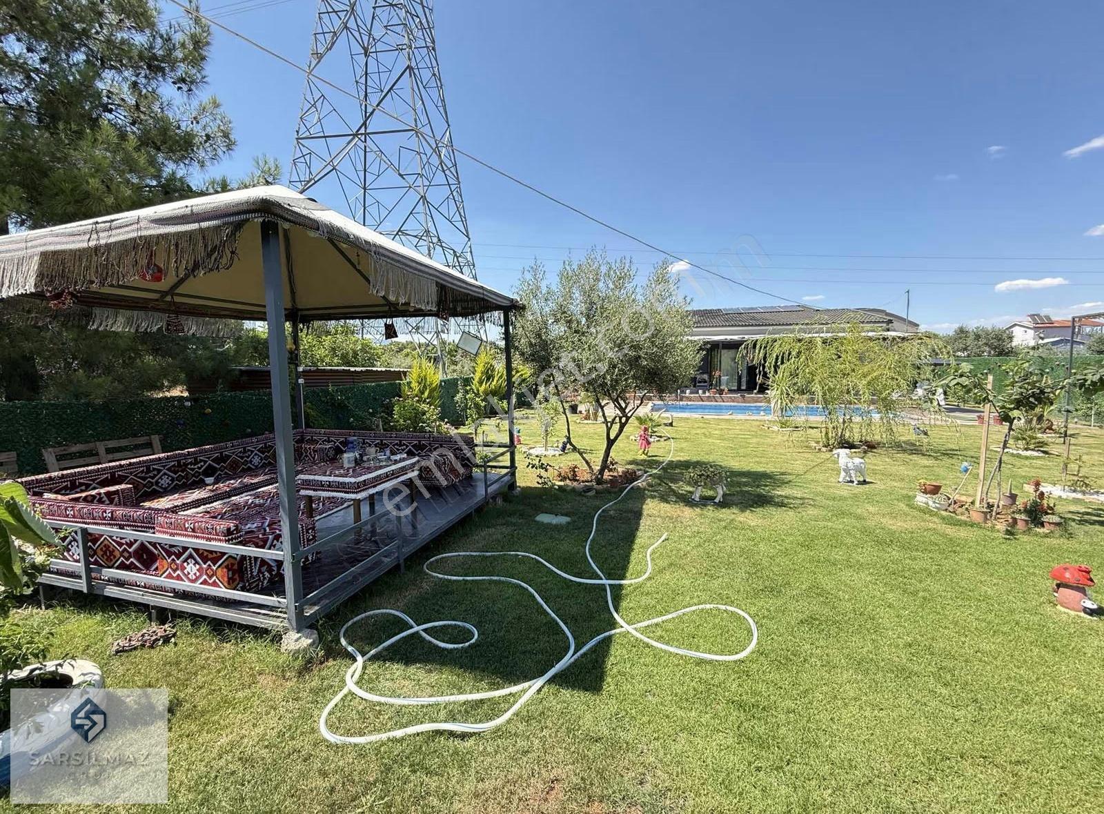 Duacı Mahallesinde Havuzlu Özel Yapım Lüks Müstakil Villa - Görsel 11