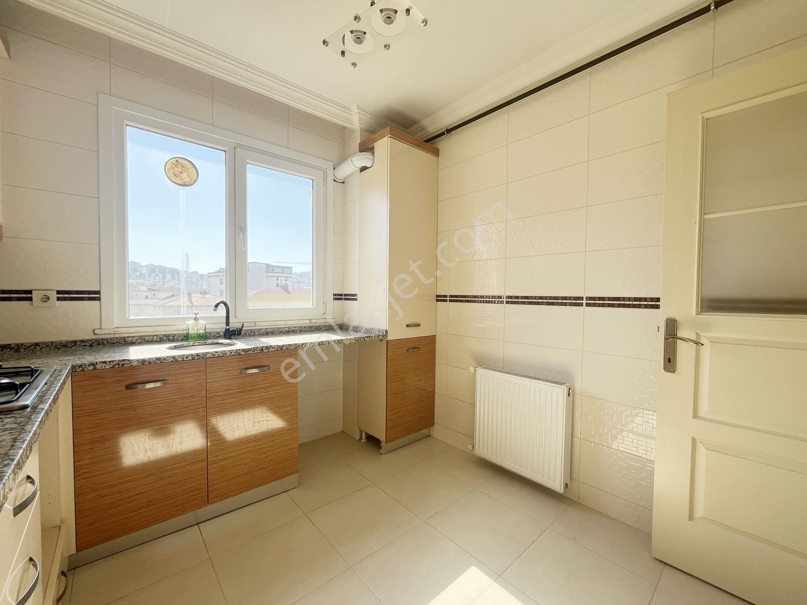 Kiralık 2+1 Daire - Kurtköy Merkez - Metroya Yakın - Ara Kat - Görsel 28