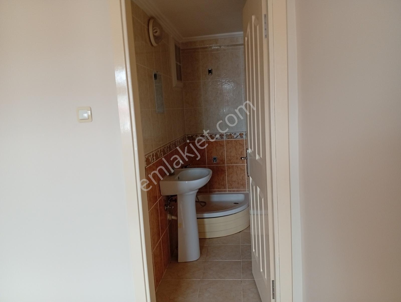 Özgür Çocuklar Parkı Yanında Kiralık Ultra Geniş 5+1 Dubleks - Görsel 35
