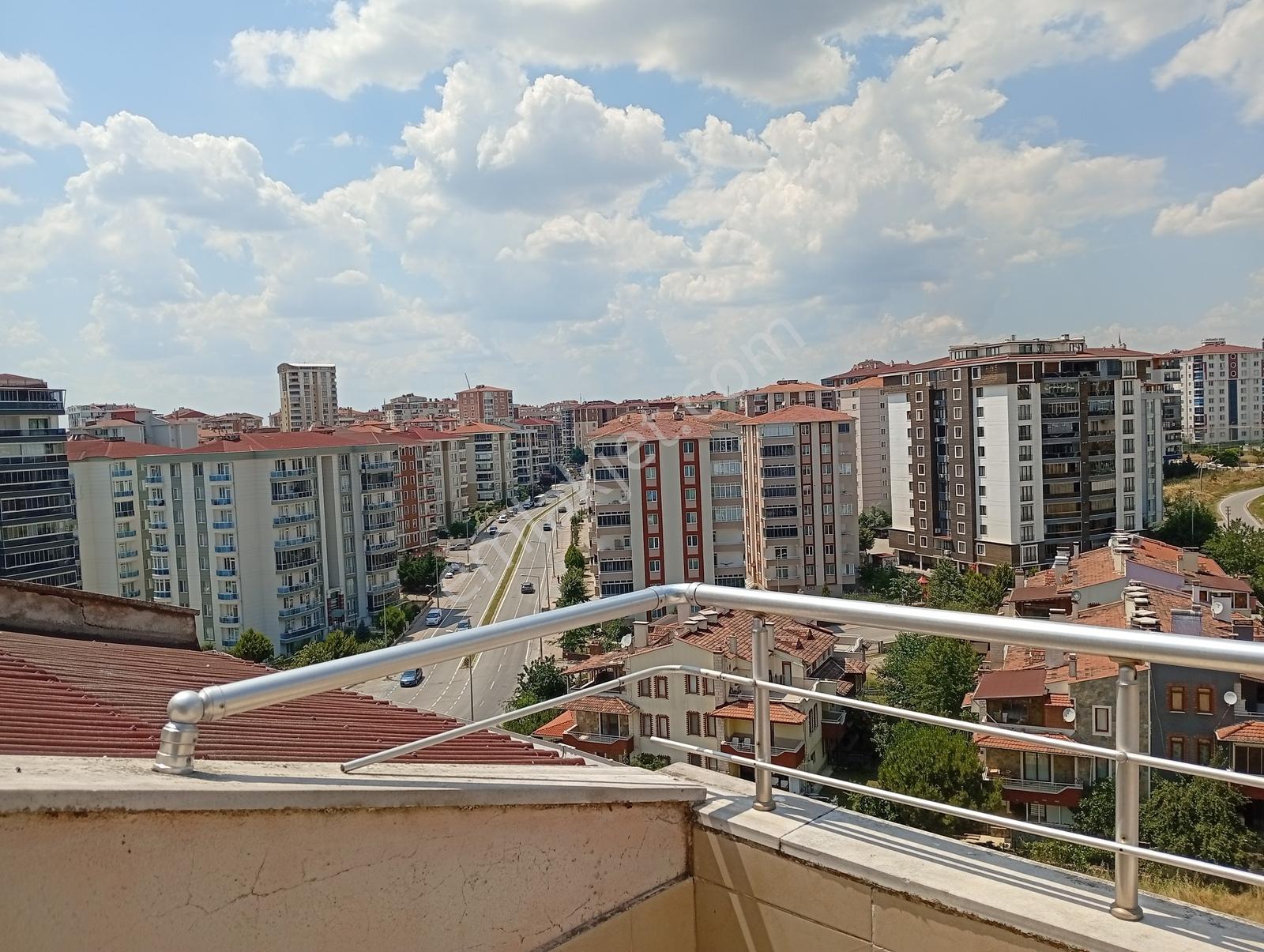 Özgür Çocuklar Parkı Yanında Kiralık Ultra Geniş 5+1 Dubleks - Görsel 20