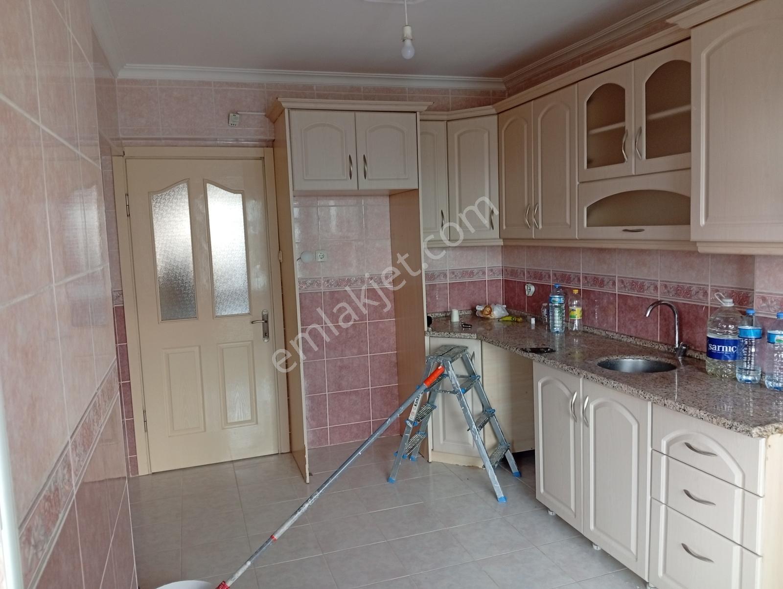 Özgür Çocuklar Parkı Yanında Kiralık Ultra Geniş 5+1 Dubleks - Görsel 25