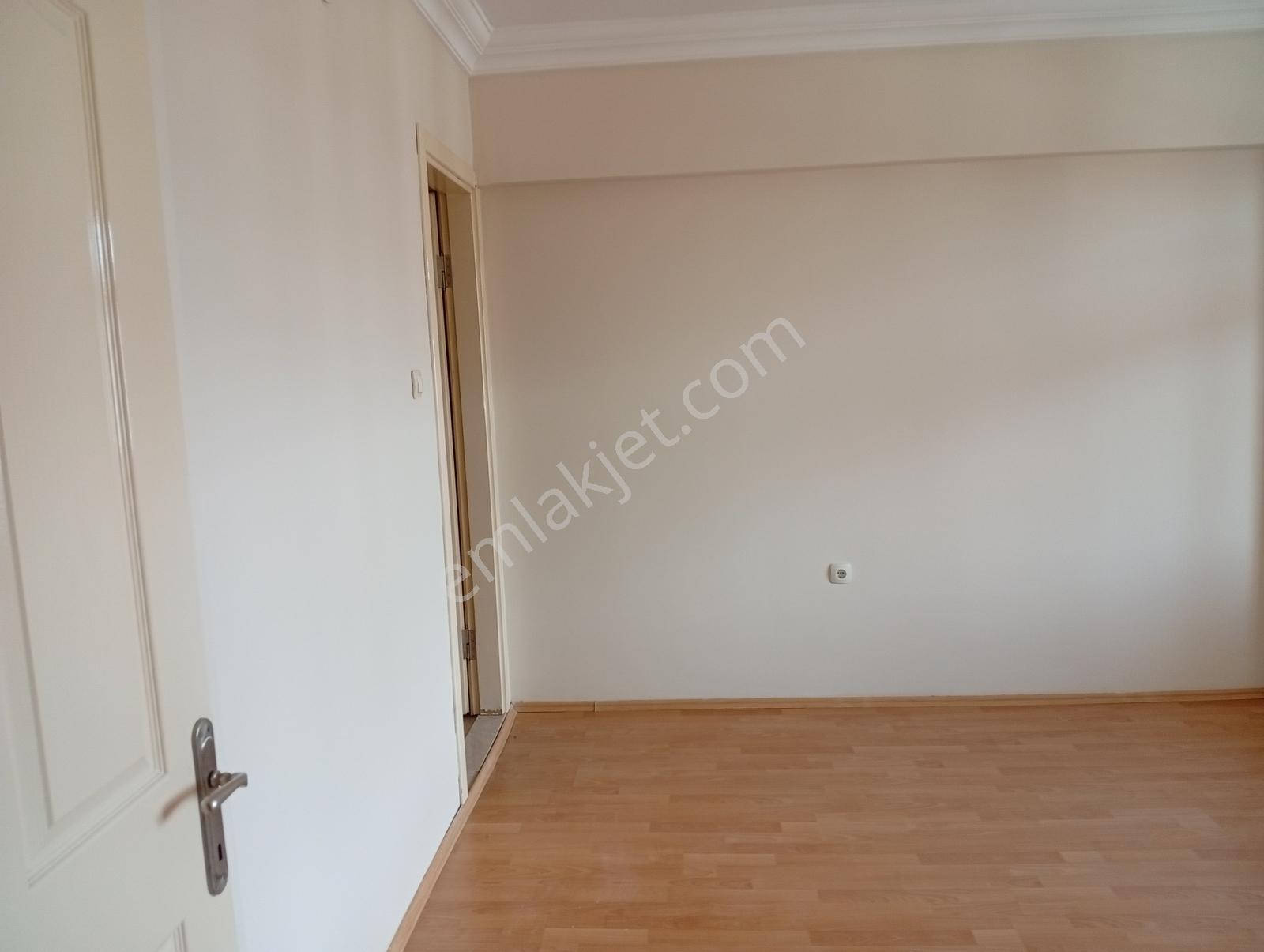 Özgür Çocuklar Parkı Yanında Kiralık Ultra Geniş 5+1 Dubleks - Görsel 33