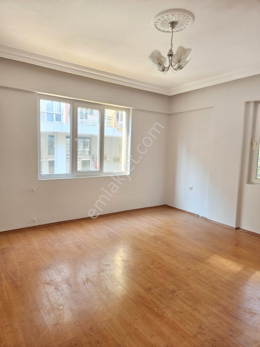 Kiralık 3+1 Daire 1 Kat Yeni Boyandı - Görsel 15