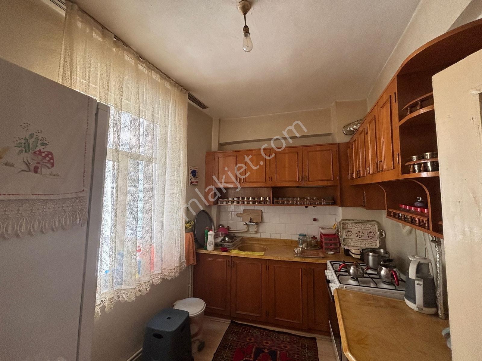 Ziya Gökalp Mahallesinde Mükemmel Konumda Satılık 3+1 Daire - Görsel 8