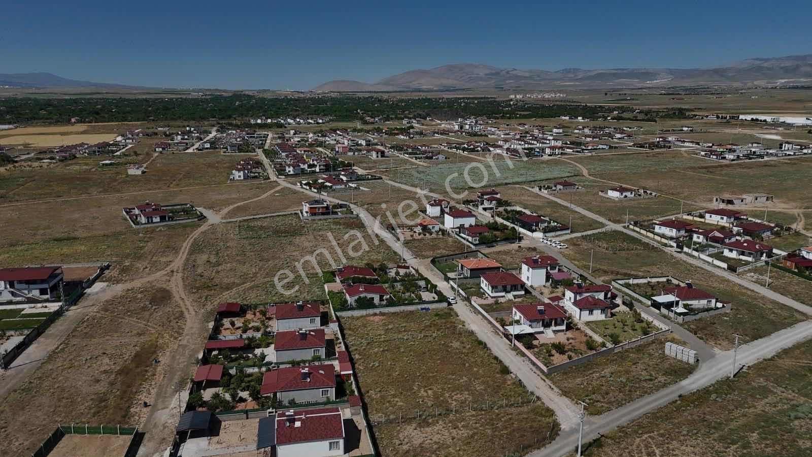Emin Emlak Bor Kemerhisar Çayırda Satılık 573 M2 Uygun Arsa - Görsel 34