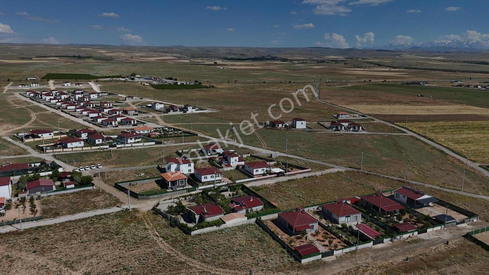 Emin Emlak Bor Kemerhisar Çayırda Satılık 573 M2 Uygun Arsa - Görsel 6