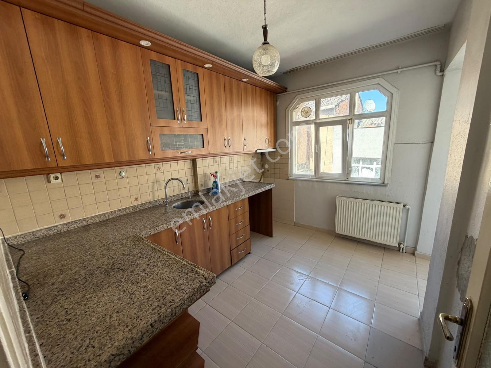 Şeref Emlak Küçükköyde Kiralık Daire 26,000 Tl - Görsel 5