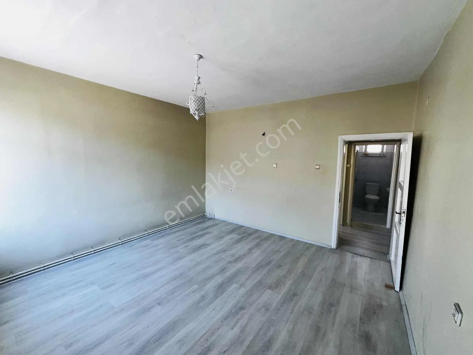 Merkez Kemerköprü Kiralık Geniş 2+1 Daire (açıklamayı Okuyunuz) - Görsel 3