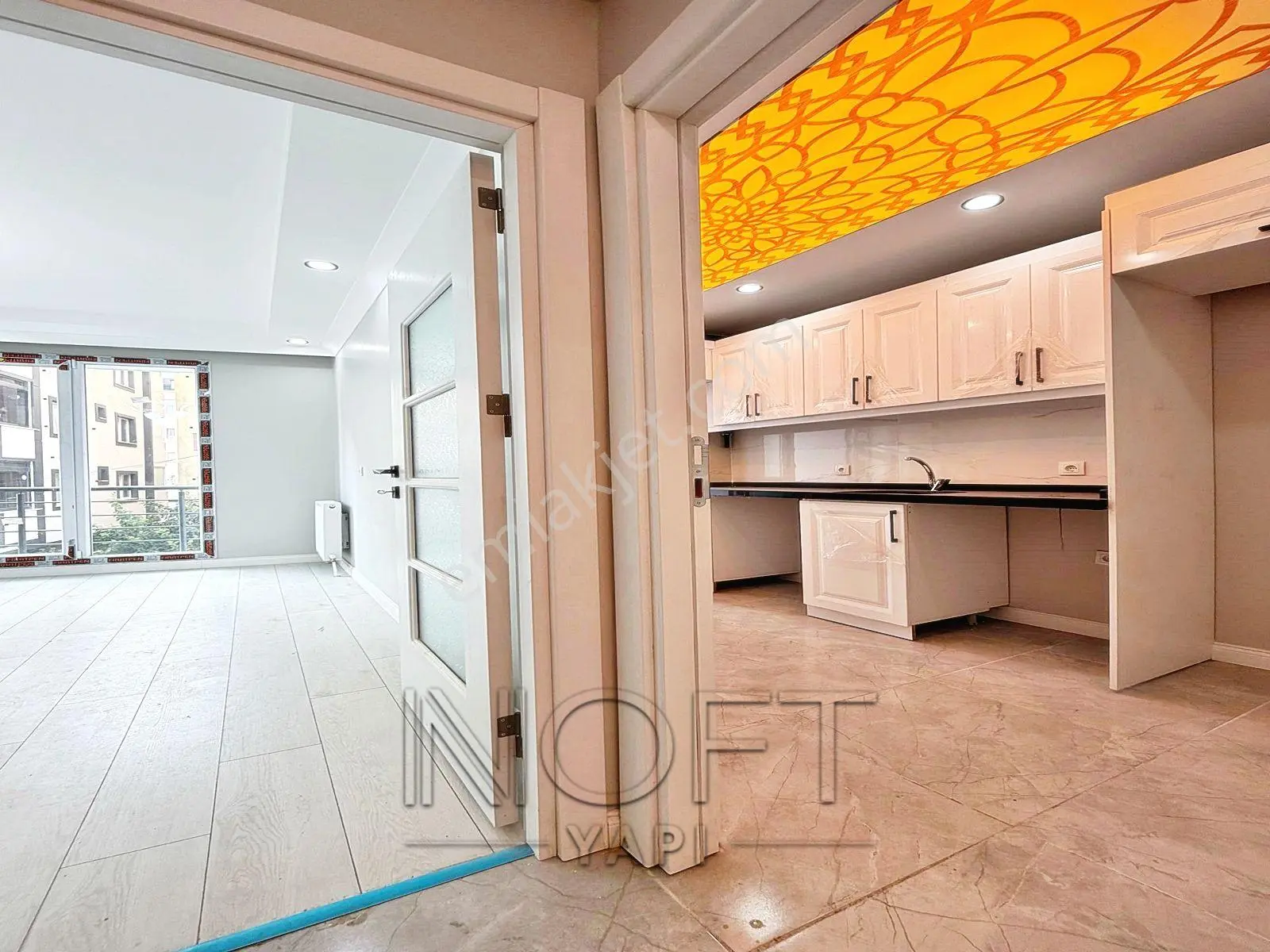 Güzelyurt Haramidere Mahallesi 2+1 110 M2 Satılık Sıfır Daire Metrobüsün Gerçekten Dibinde - Görsel 3
