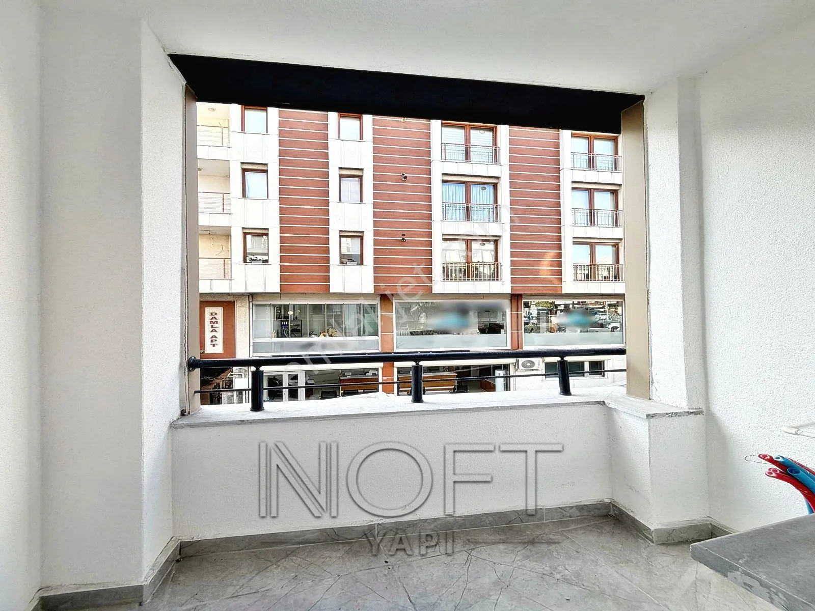 Güzelyurt Haramidere Mahallesi 2+1 110 M2 Satılık Sıfır Daire Metrobüsün Gerçekten Dibinde - Görsel 6