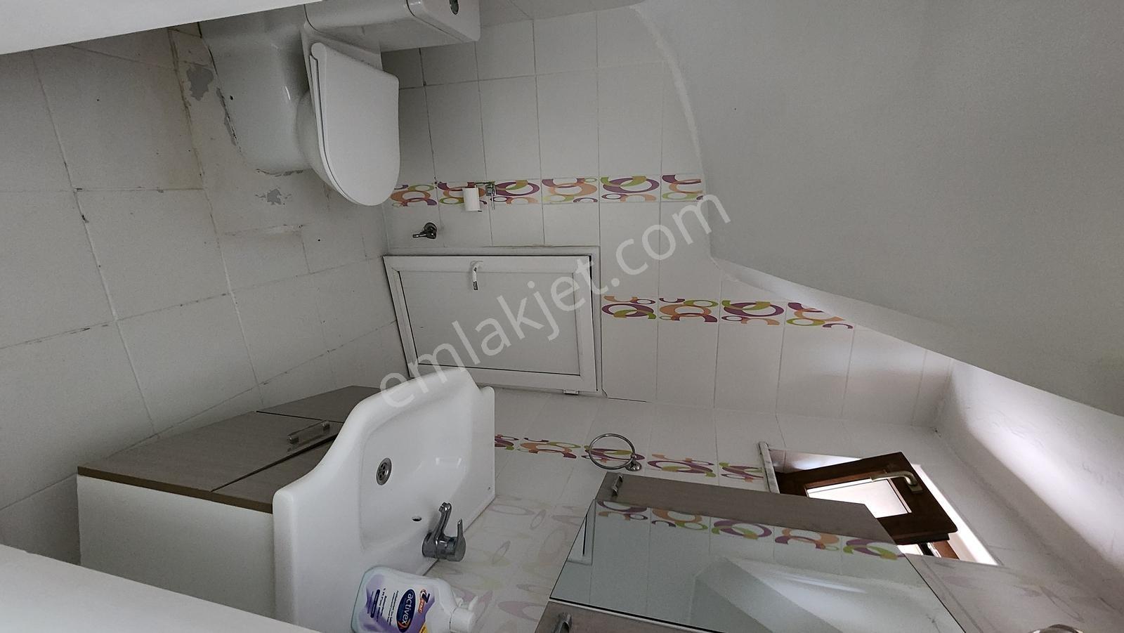 Kariyer'den Kemalpaşa Mah. 5+1 220 M² Kiralık Tripleks Villa - Görsel 20