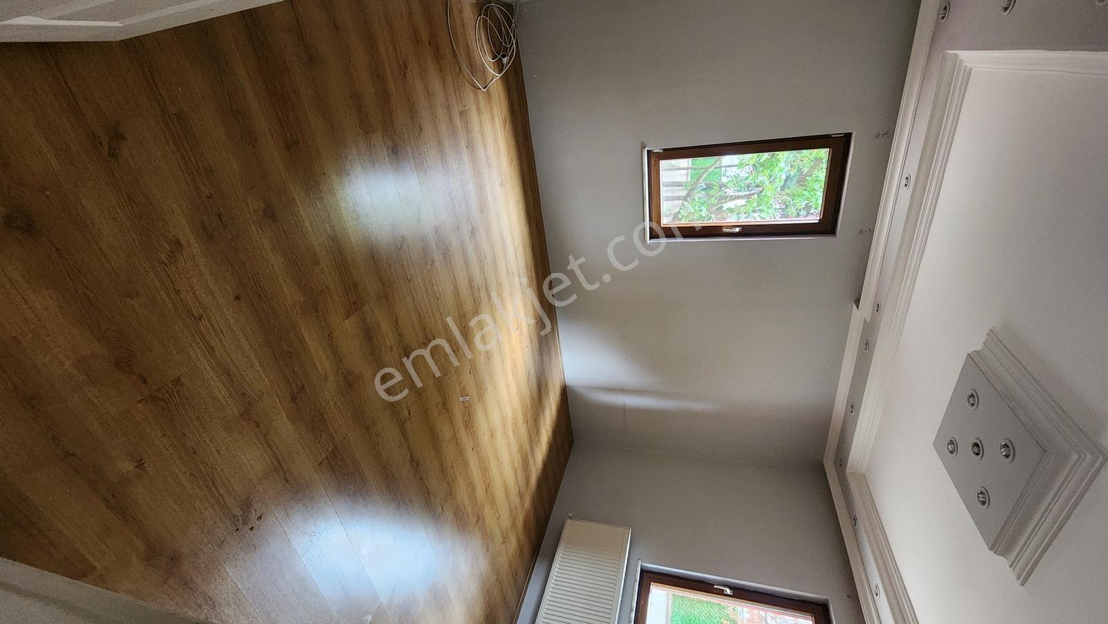 Kariyer'den Kemalpaşa Mah. 5+1 220 M² Kiralık Tripleks Villa - Görsel 16