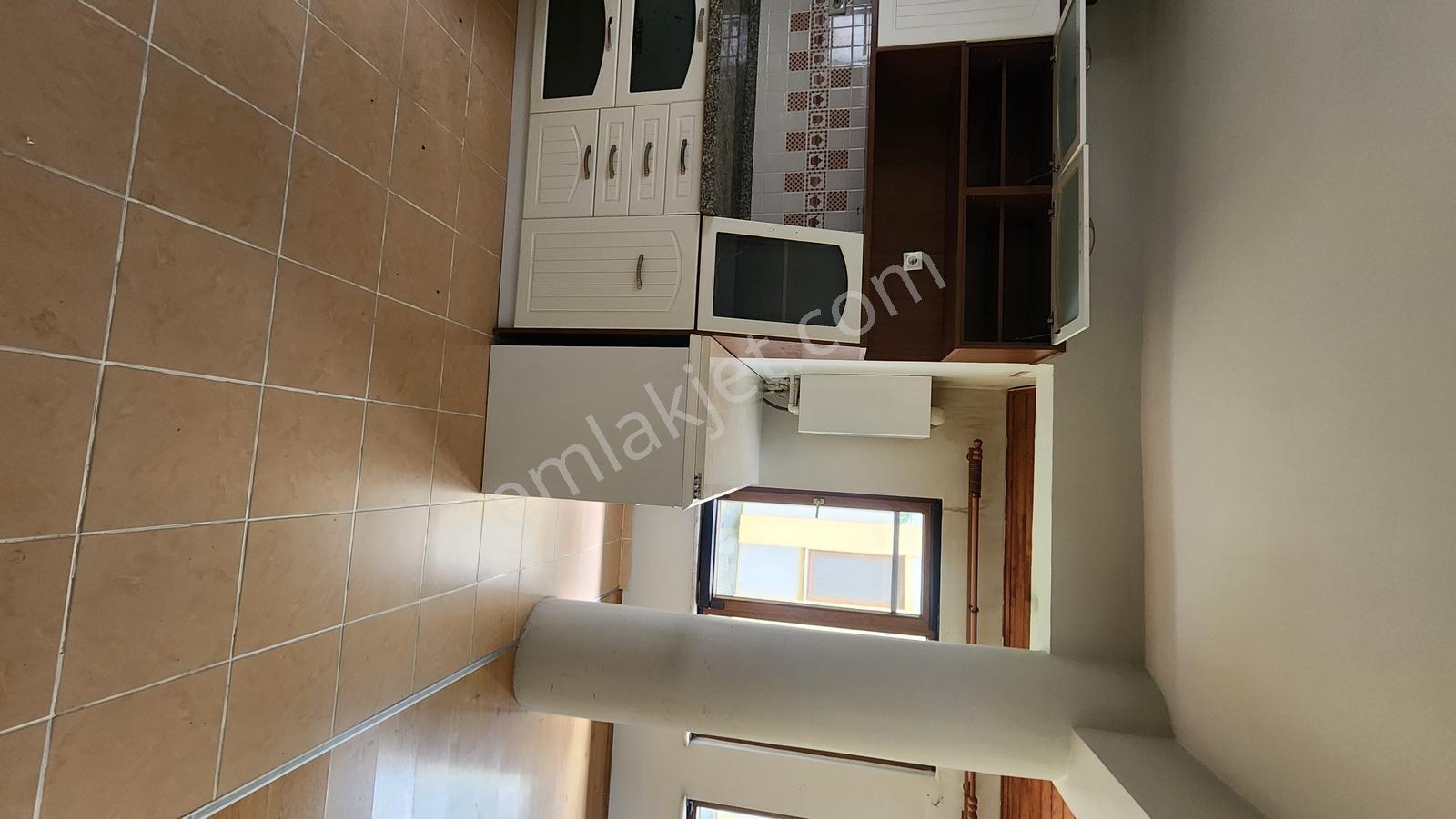 Kariyer'den Kemalpaşa Mah. 5+1 220 M² Kiralık Tripleks Villa - Görsel 15