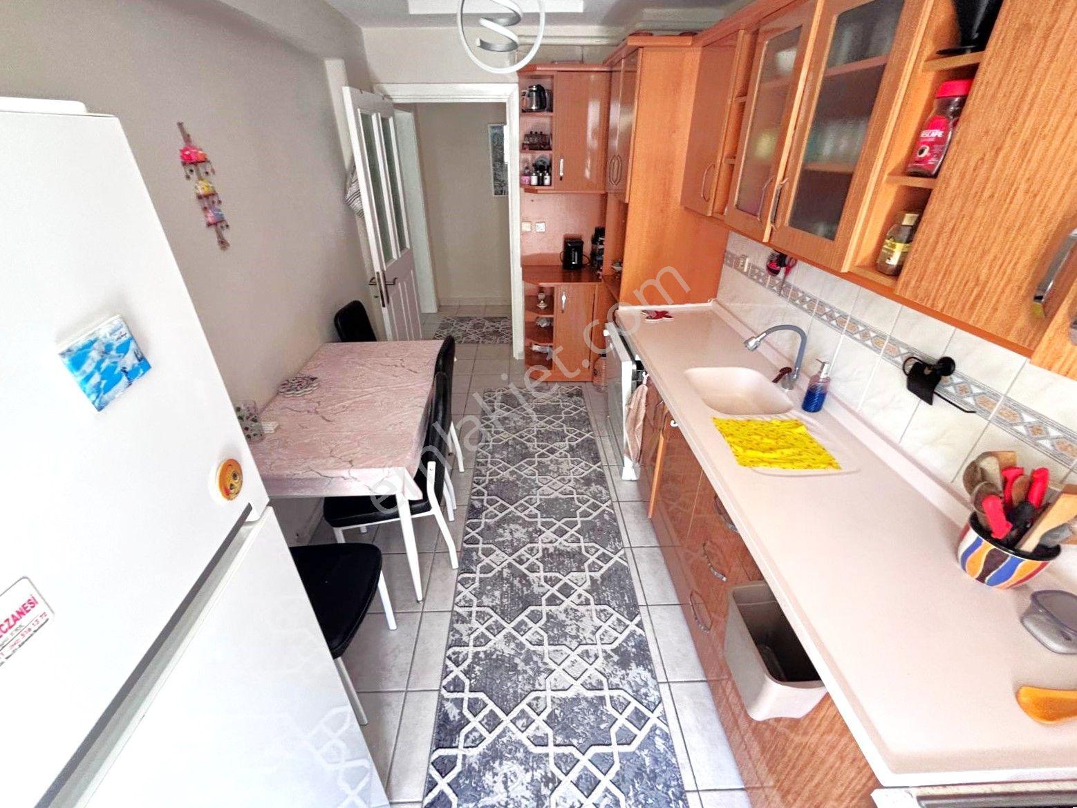 Tek Yetkili Aygül'den Akçay'da Ön Cephe Denize Çok Yakın Ayrı Mutfaklı Ebeveynli 3+1 Satılık Daire - Görsel 35