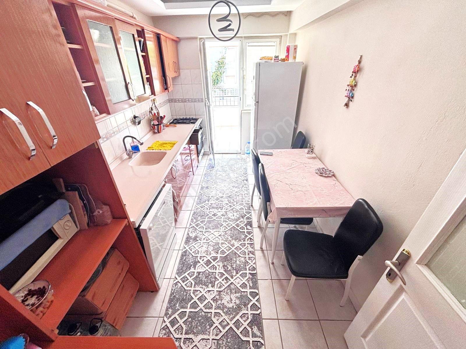 Tek Yetkili Aygül'den Akçay'da Ön Cephe Denize Çok Yakın Ayrı Mutfaklı Ebeveynli 3+1 Satılık Daire - Görsel 6