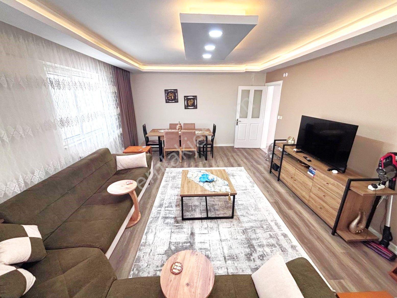Tek Yetkili Aygül'den Akçay'da Ön Cephe Denize Çok Yakın Ayrı Mutfaklı Ebeveynli 3+1 Satılık Daire - Görsel 28