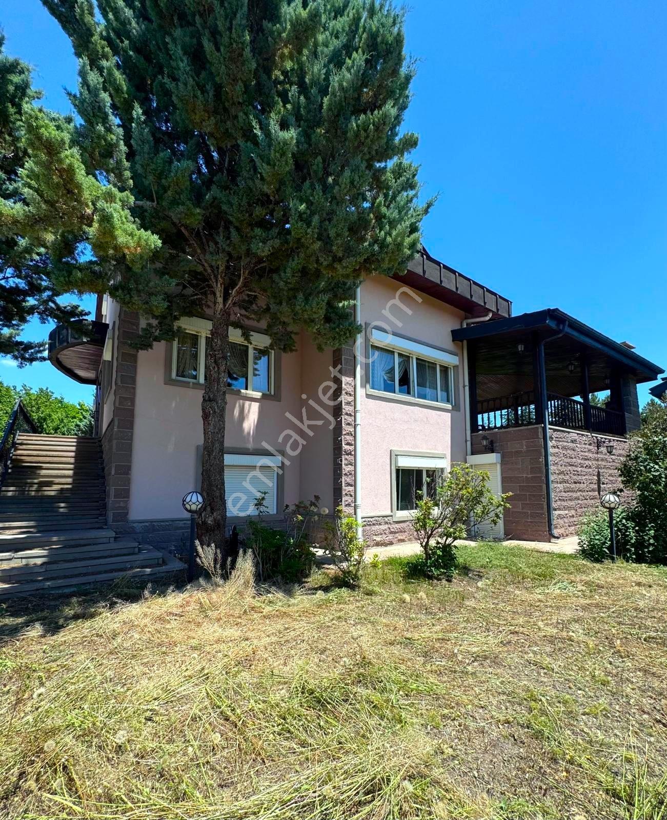 Turyap'tan Gölbaşı Ballıkpınar'da1500m² Arsası İçinde Köşe Villa - Görsel 23