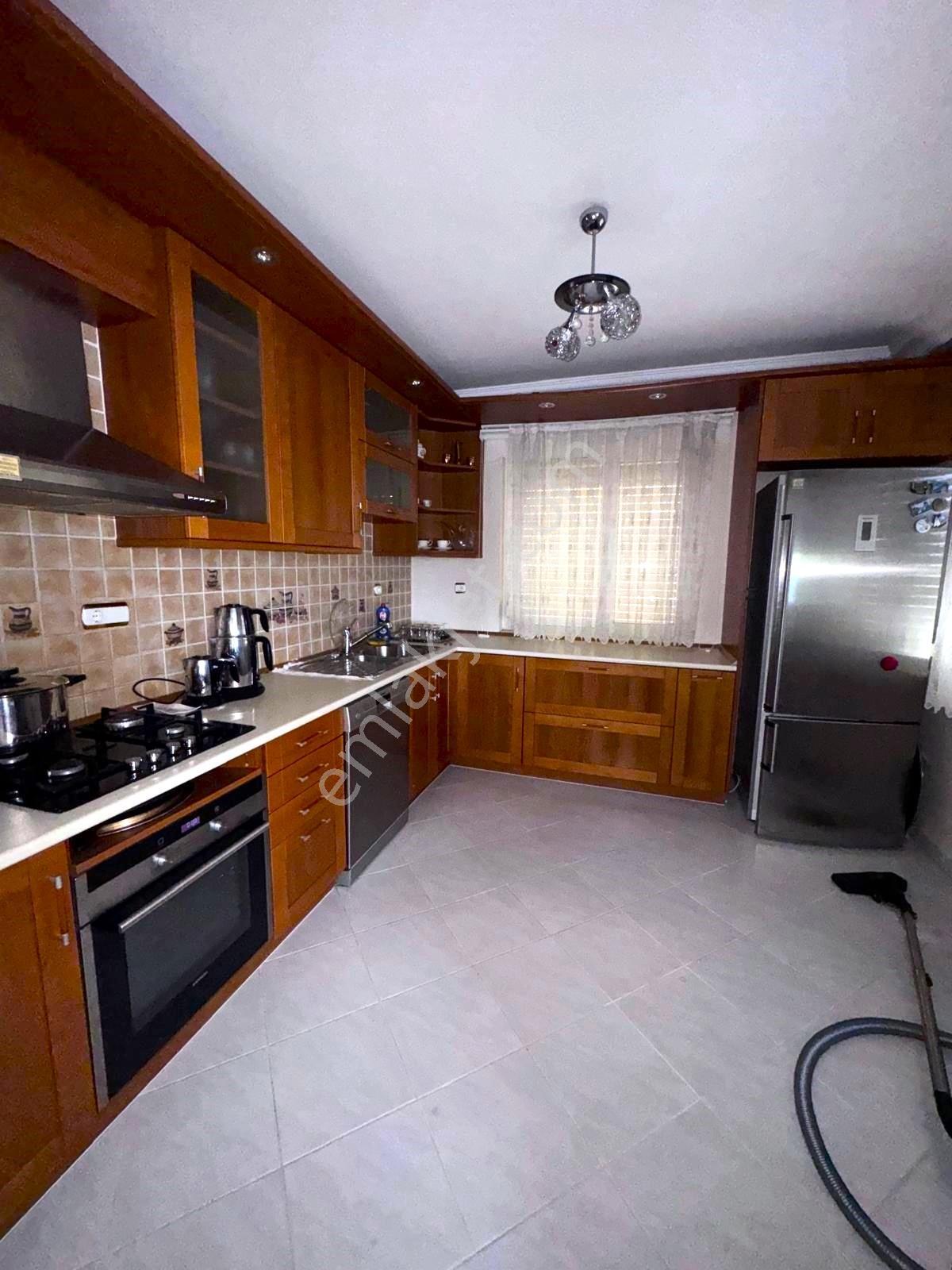 Turyap'tan Gölbaşı Ballıkpınar'da1500m² Arsası İçinde Köşe Villa - Görsel 14
