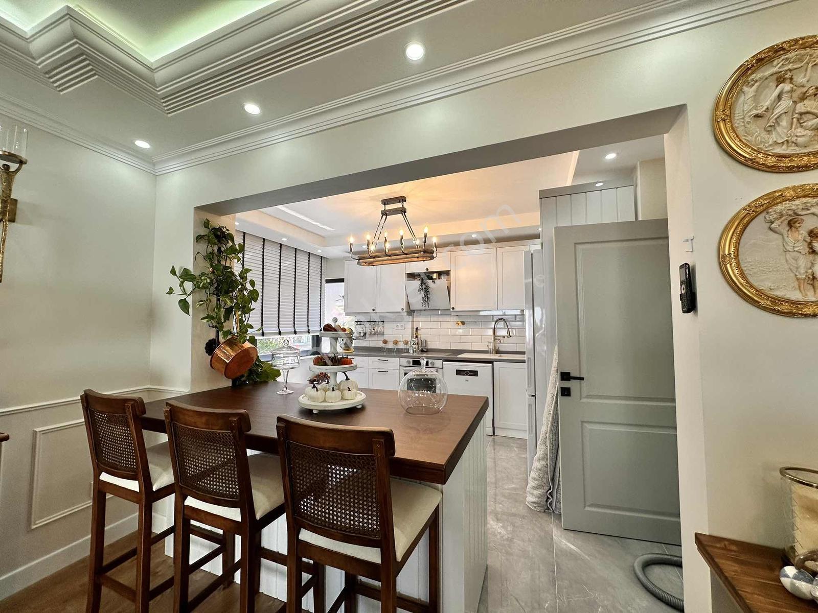 Deniz Manzaralı Lüks 5+1 Müstakil Villa Tam Eşyalı Havuzlu - Görsel 41