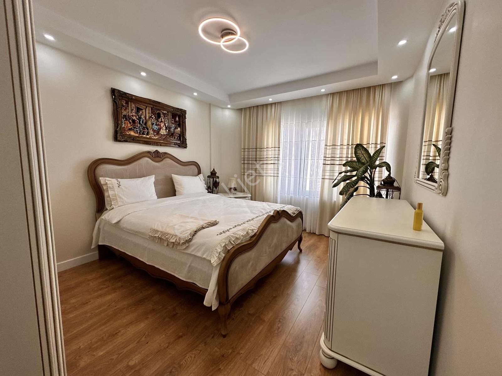 Deniz Manzaralı Lüks 5+1 Müstakil Villa Tam Eşyalı Havuzlu - Görsel 39