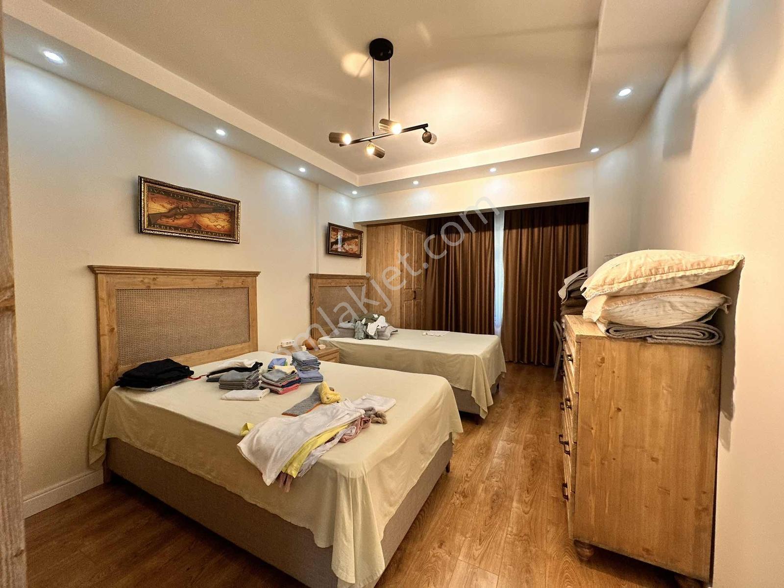 Deniz Manzaralı Lüks 5+1 Müstakil Villa Tam Eşyalı Havuzlu - Görsel 13