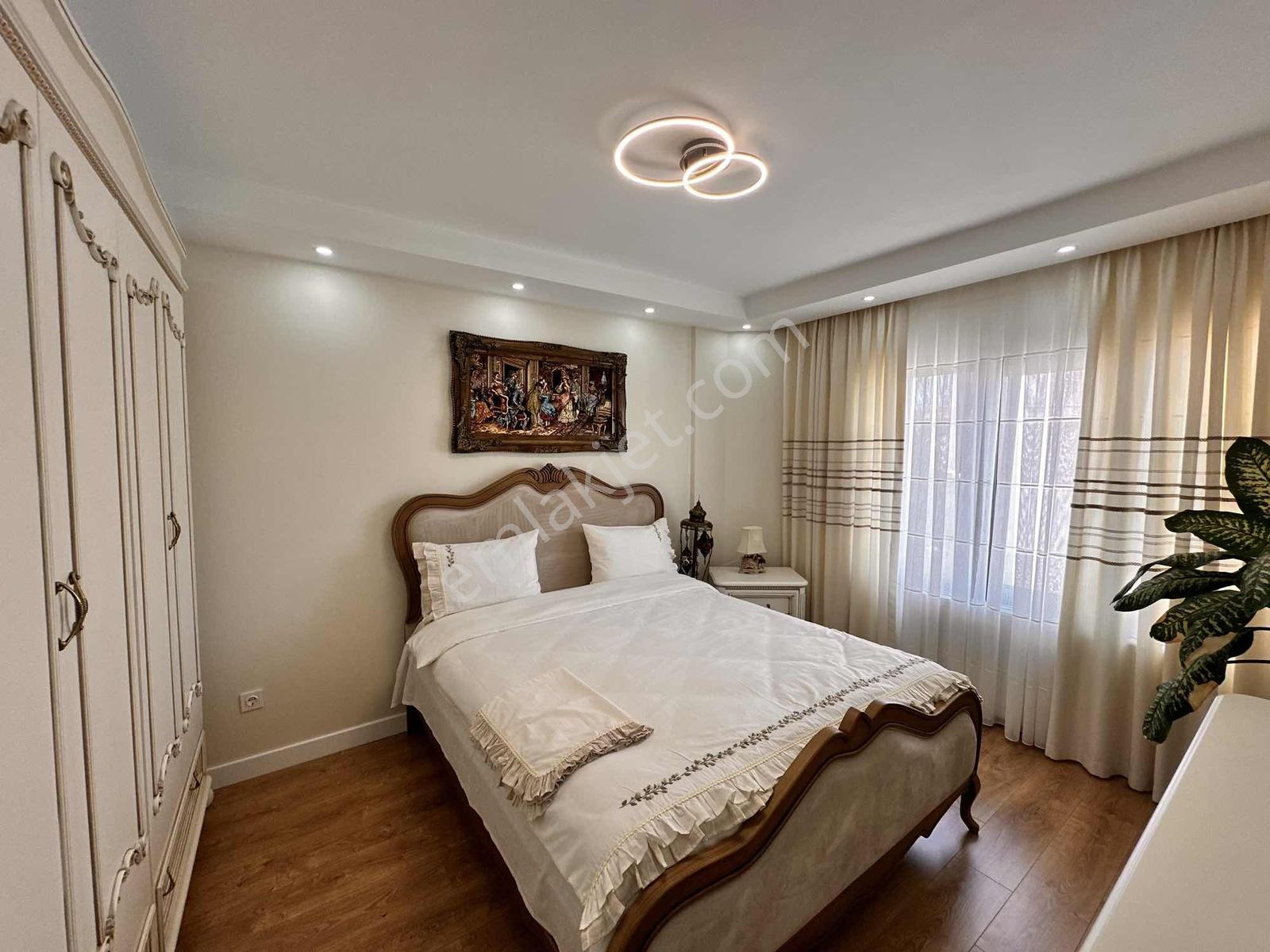 Deniz Manzaralı Lüks 5+1 Müstakil Villa Tam Eşyalı Havuzlu - Görsel 38