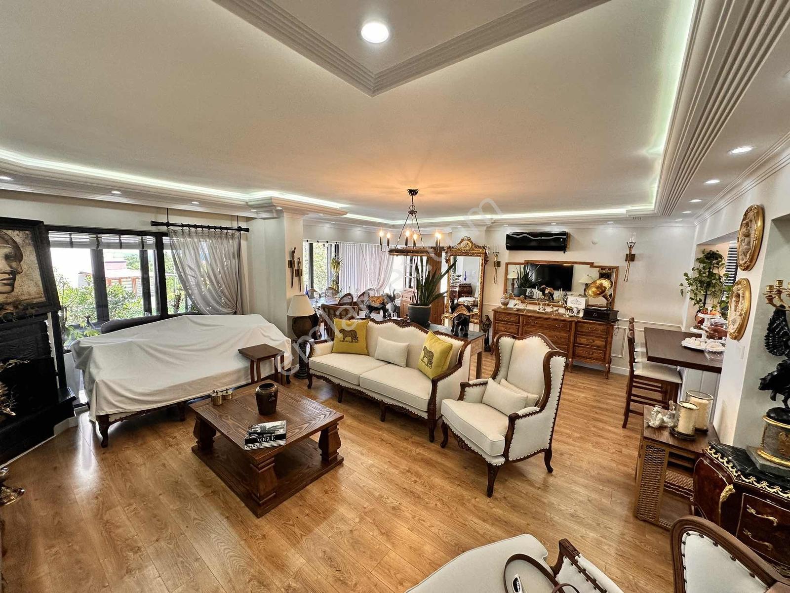 Deniz Manzaralı Lüks 5+1 Müstakil Villa Tam Eşyalı Havuzlu - Görsel 48
